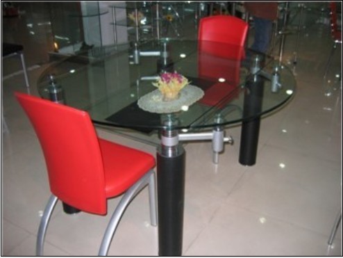Tempered Glass Table (IMG_0138)